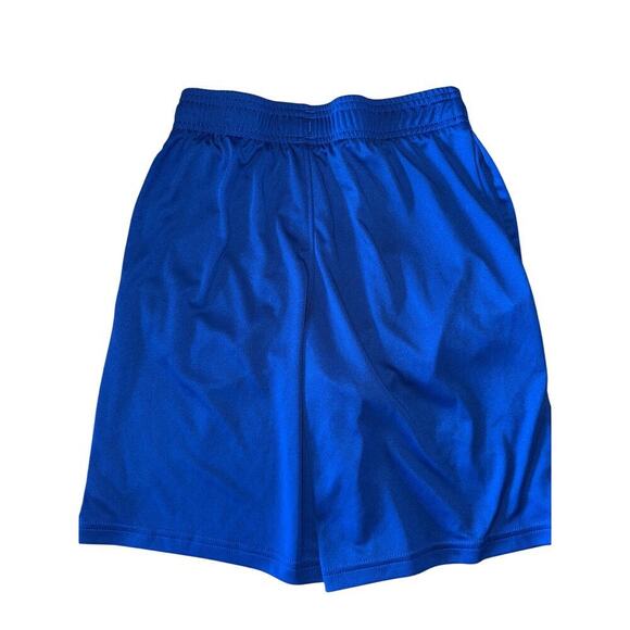 UNDER ARMOUR youth Medoum YM shorts - Picture 4 of 4